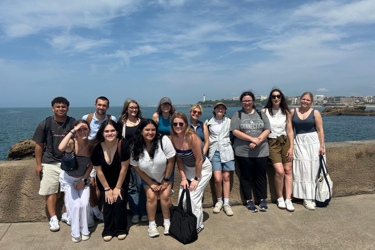 2025 Spain Travel Course group posing for a photo